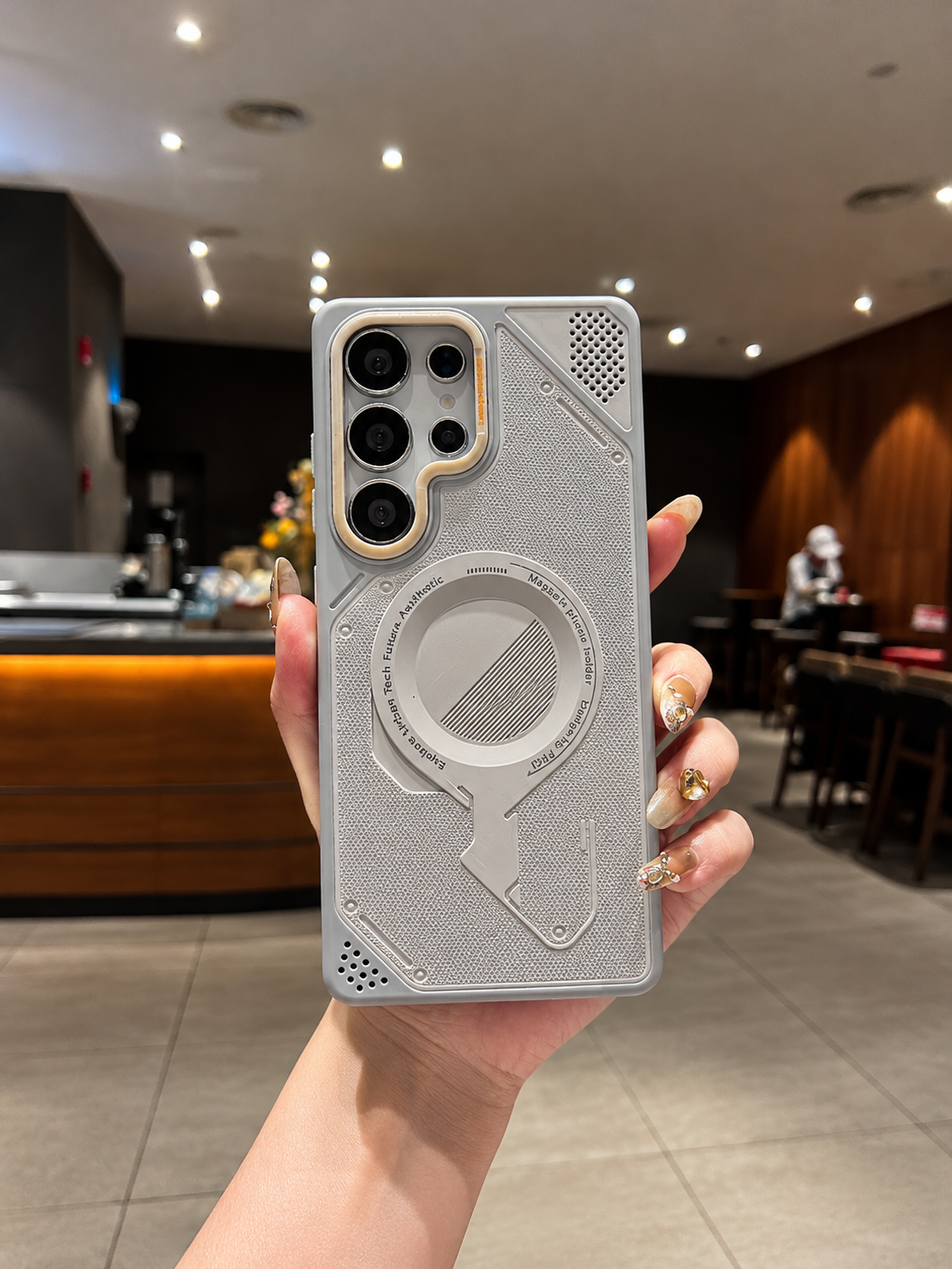 Armor Magnetic Matte Case